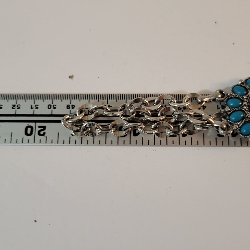 Express Chain Belt With Cabachon Medalion Accents - Picture 5 of 5